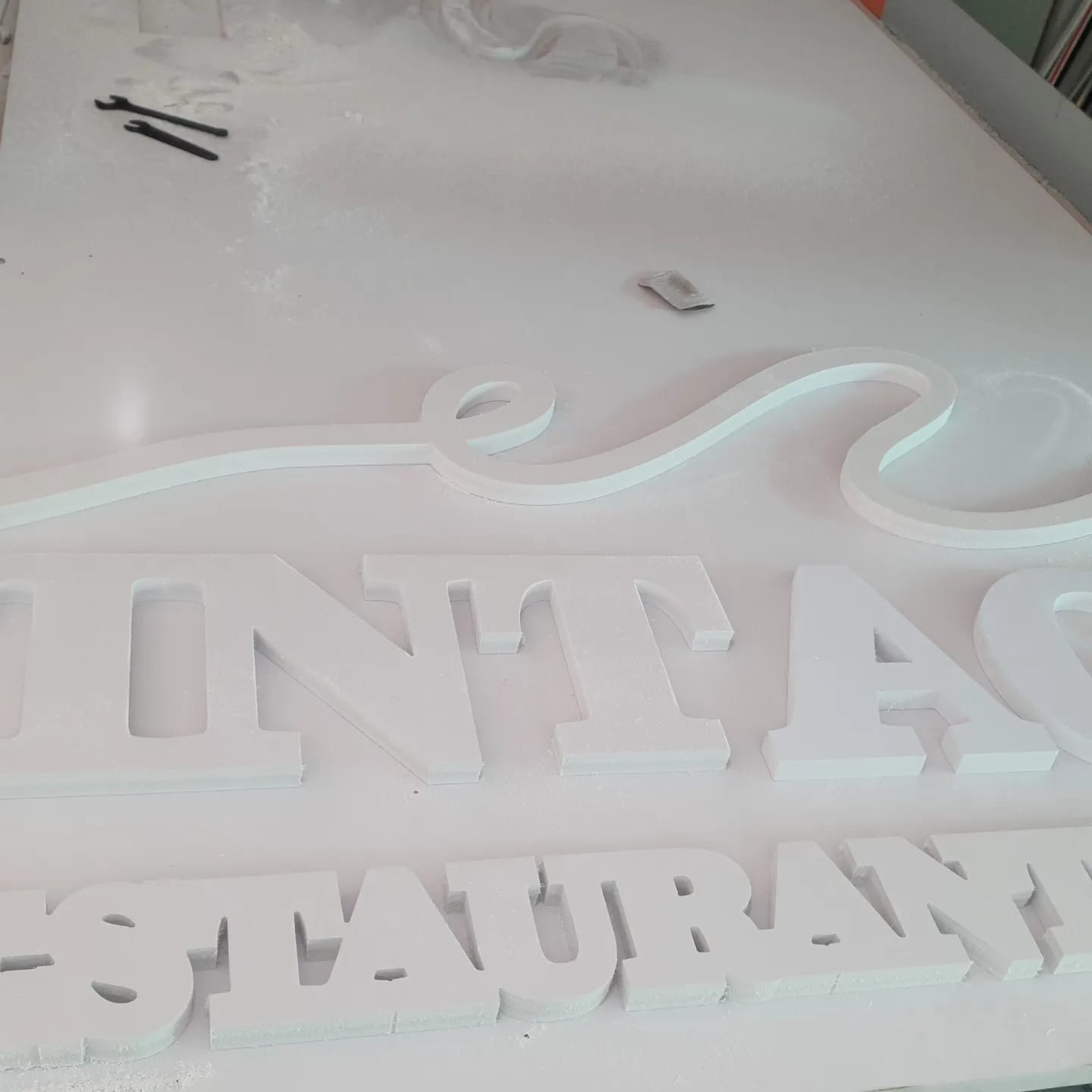 Letras pvc, letras pvc 10mm, letras pvc 15mm, letras pvc 20mm, letras pvc fabrica, letras pvc zona sul, letras pvc sp, letras pvc preço, letras pvc fachada, letra pvc 3d, letras 3d, letras grandes 3d, letras pvc expandido, letras para fachda, letras para eventos, letras para casa, numero residencia, letras personalizadas, letras alto relevo, letras pvc iluminada, letras de pvc com iluminação, letras de pvc com led 03