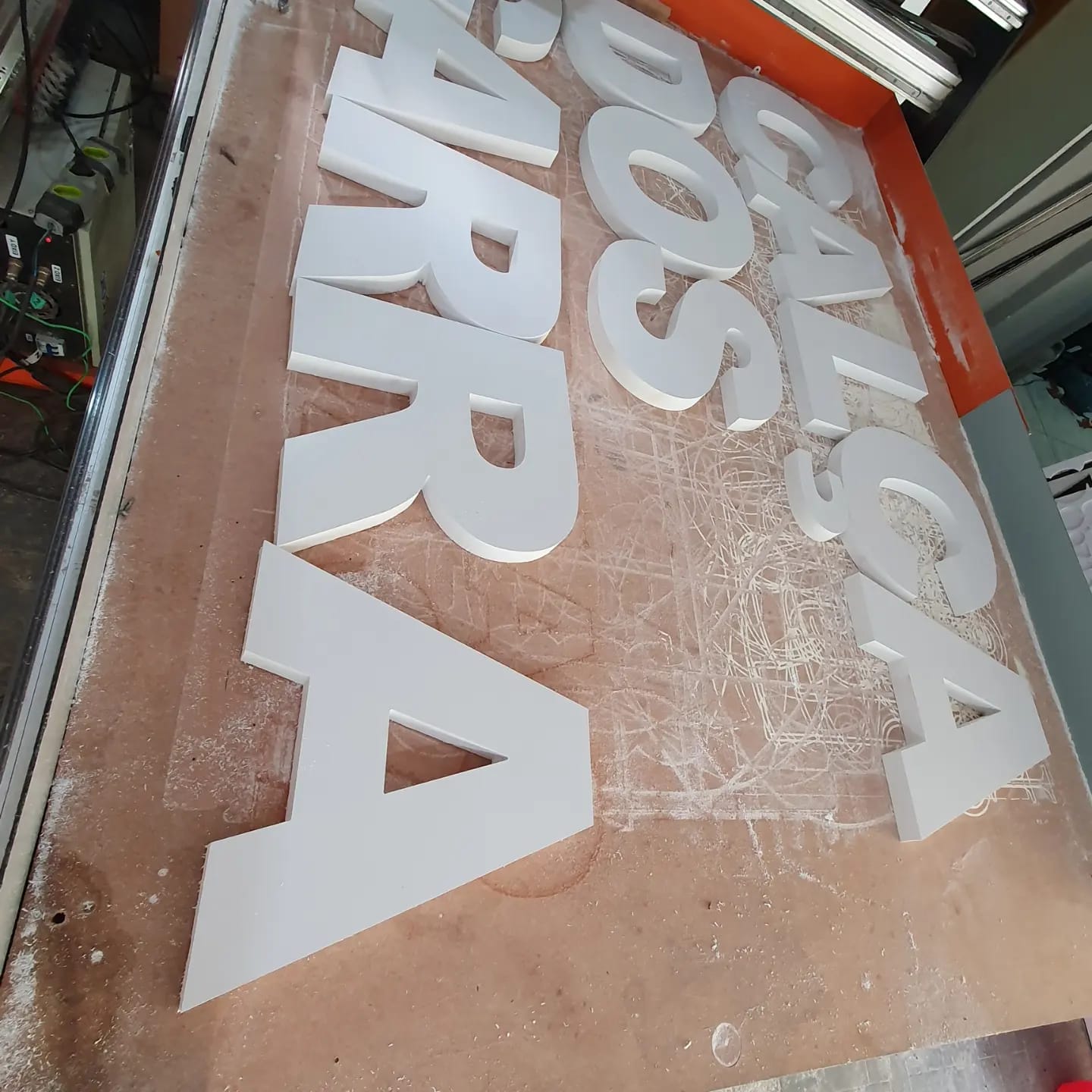 Letras pvc, letras pvc 10mm, letras pvc 15mm, letras pvc 20mm, letras pvc fabrica, letras pvc zona sul, letras pvc sp, letras pvc preço, letras pvc fachada, letra pvc 3d, letras 3d, letras grandes 3d, letras pvc expandido, letras para fachda, letras para eventos, letras para casa, numero residencia, letras personalizadas, letras alto relevo, letras pvc iluminada, letras de pvc com iluminação, letras de pvc com led 02